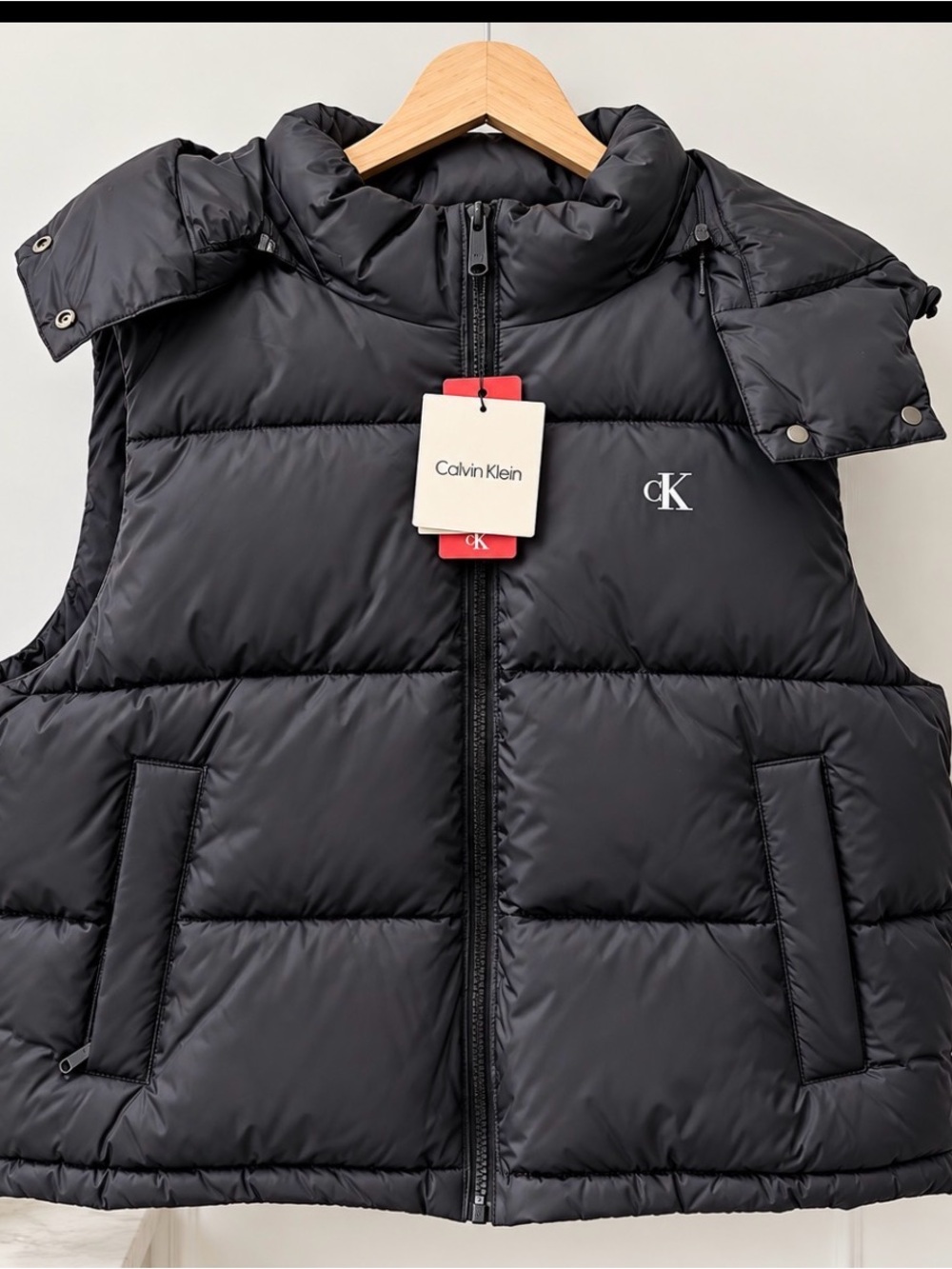 Calvin Klein women size L Black Quilted Puffer Vest with Hood new